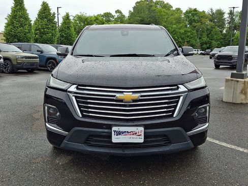 Used 2023 Chevrolet Traverse Premier AWD/4WD image 8