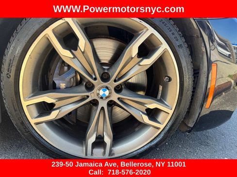 Used 2019 BMW M550i xDrive w/ Premium Package AWD/4WD image 19