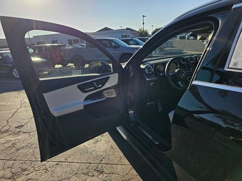 Used 2026 Mercedes-Benz GLC 300 4MATIC image 18