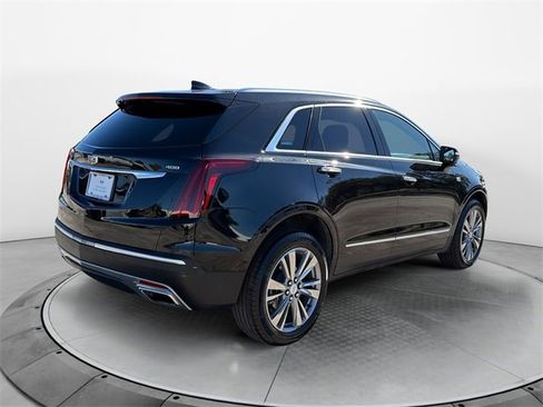 Certified 2025 Cadillac XT5 Premium Luxury image 7