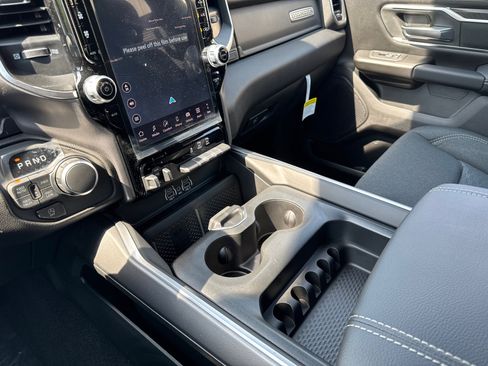 New 2026 RAM 1500 Big Horn AWD/4WD image 29