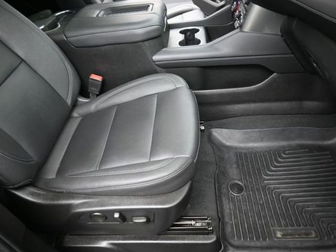 Used 2023 Chevrolet Tahoe LT w/ LT Signature Package image 23