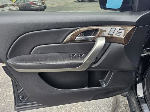 Used 2013 Acura MDX w/ Technology & Entertainment AWD/4WD image 19