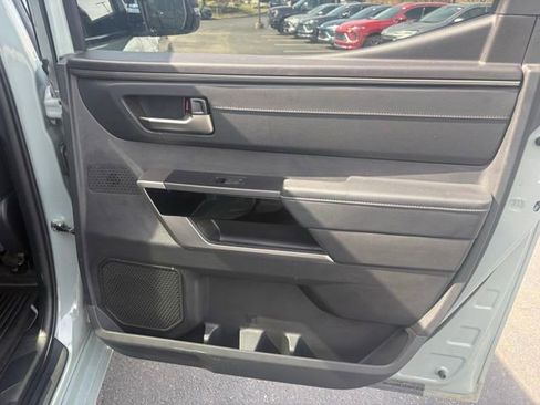 Used 2024 Toyota Tundra Limited image 18