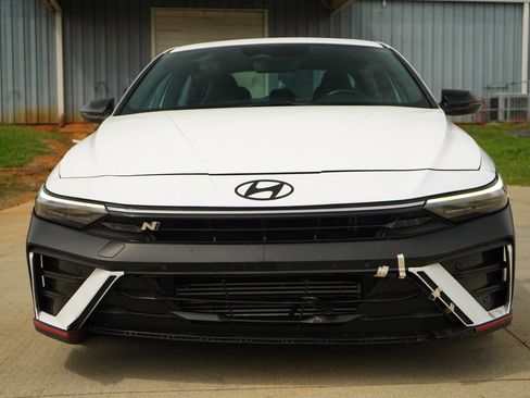 Used 2025 Hyundai Elantra N FWD image 17