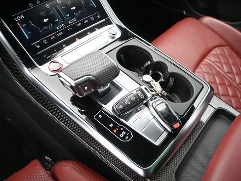 Used 2023 Audi SQ8 Premium Plus AWD/4WD image 5