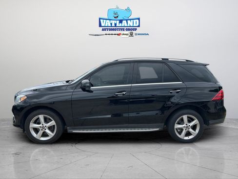Used 2018 Mercedes-Benz GLE 350 image 2