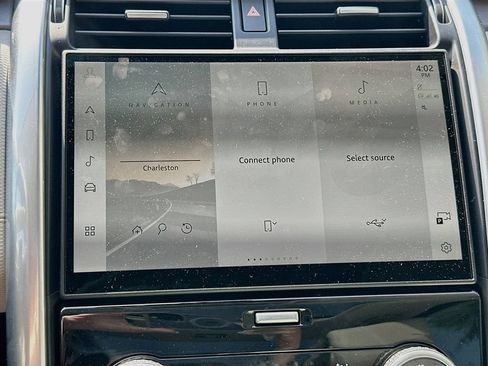 Certified 2025 Land Rover Discovery Dynamic SE AWD/4WD image 16