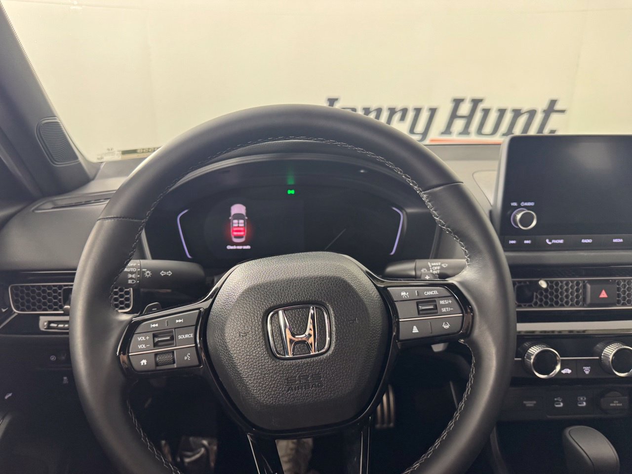 Used 2025 Honda Civic Sport image 14