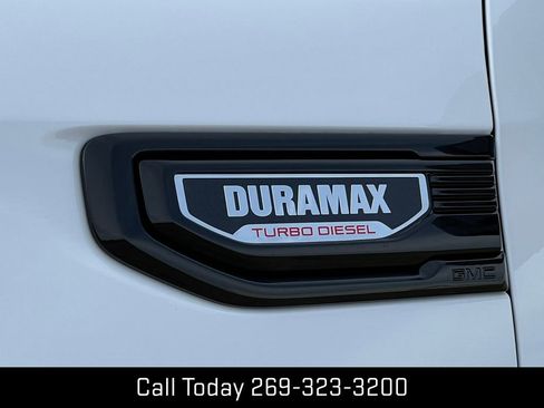 Certified 2023 GMC Sierra 1500 Elevation image 2