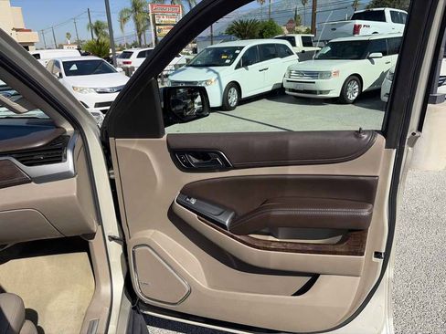Used 2015 Chevrolet Tahoe LT AWD/4WD image 29