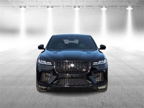 Used 2024 Jaguar F-PACE SVR image 3