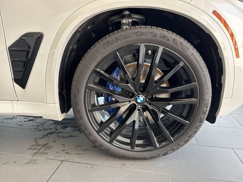 New 2026 BMW X5 xDrive40i w/ M Sport Package AWD/4WD image 59