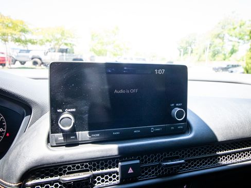 Certified 2024 Honda HR-V Sport image 23