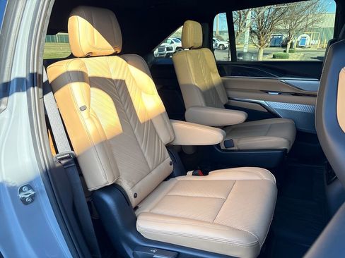 New 2026 Cadillac Escalade IQ Luxury 2 w/ LPO, Floor Liner Package image 53