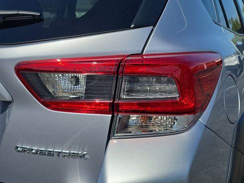 Used 2021 Subaru Crosstrek 2.0i Premium AWD/4WD image 8
