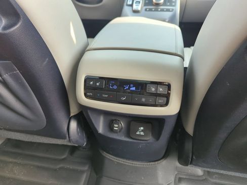 Used 2023 Hyundai Palisade Calligraphy FWD image 36