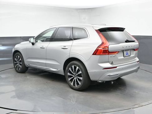 Used 2023 Volvo XC60 B5 Plus w/ Climate Package AWD/4WD image 8
