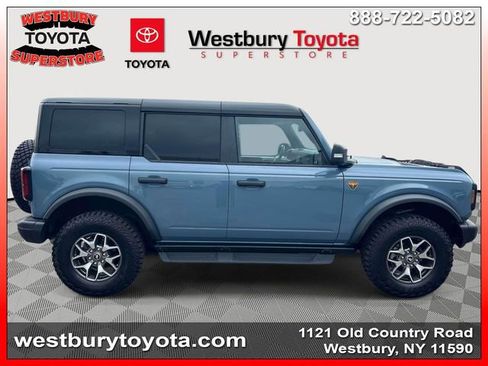 Used 2025 Ford Bronco Badlands AWD/4WD image 6