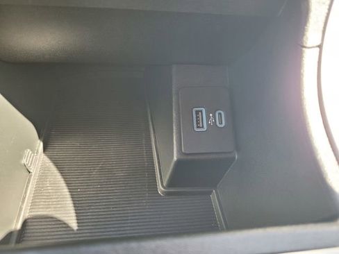 Certified 2024 Ford Edge SEL image 24