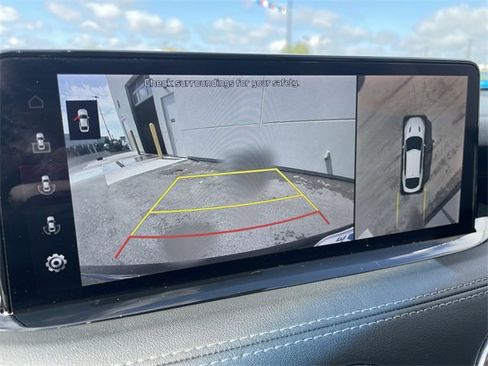 Used 2023 Kia Stinger GT2 image 21