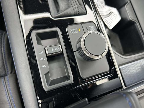 New 2026 Toyota Sequoia Platinum AWD/4WD image 20