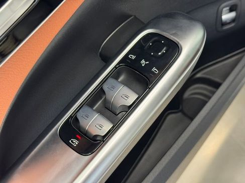 New 2026 Mercedes-Benz C 43 AMG 4MATIC Sedan image 39