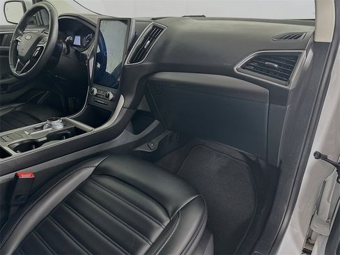 Used 2023 Ford Edge SEL image 28