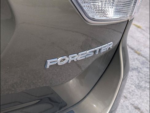 Used 2023 Subaru Forester Limited AWD/4WD image 23