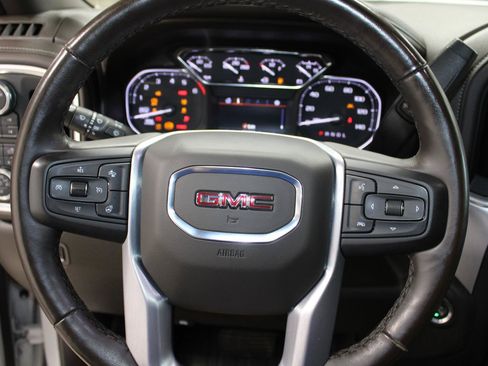 Used 2021 GMC Sierra 1500 SLT w/ SLT Premium Plus Package AWD/4WD image 32