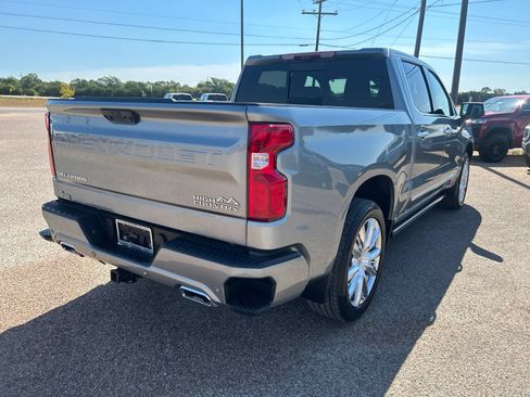 Used 2026 Chevrolet Silverado 1500 High Country AWD/4WD image 6