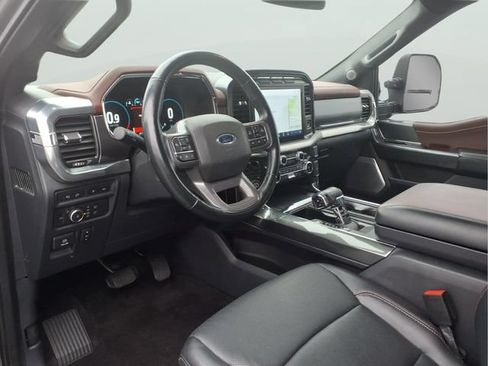 Used 2021 Ford F150 Lariat w/ Equipment Group 502A High AWD/4WD image 7