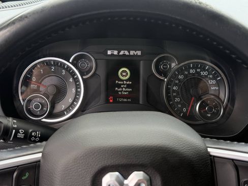 Used 2020 RAM 1500 4x4 Quad Cab image 17