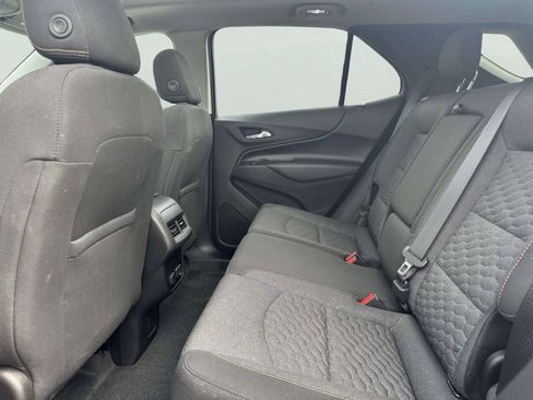 Used 2018 Chevrolet Equinox LT FWD image 32