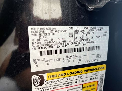 Used 2024 Ford Expedition Platinum AWD/4WD image 36