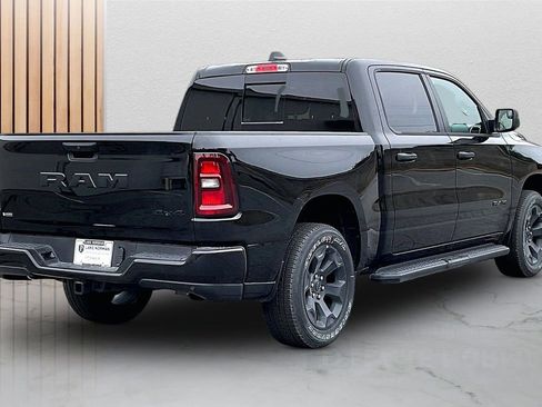New 2026 RAM 1500 Express AWD/4WD image 9
