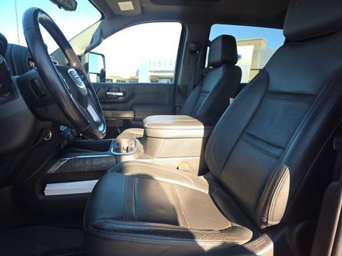 Used 2023 GMC Sierra 2500 Denali w/ Denali Ultimate Package image 9