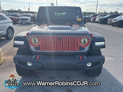 Used 2024 Jeep Wrangler Unlimited Rubicon w/ Technology Group AWD/4WD image 2