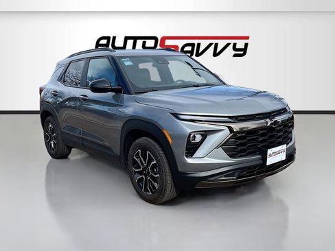 Used 2025 Chevrolet TrailBlazer ACTIV w/ Convenience Package image 1