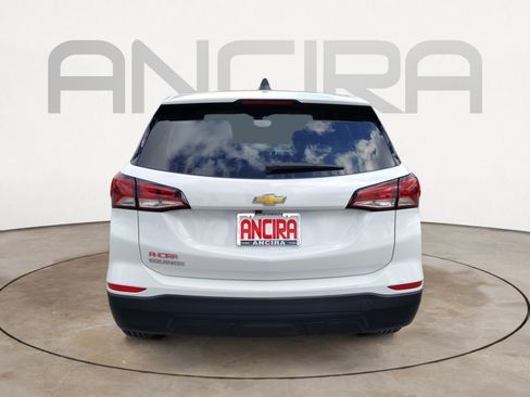 Used 2024 Chevrolet Equinox LS FWD image 13