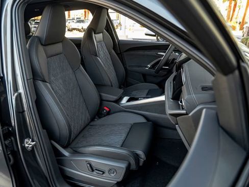 New 2025 Audi SQ5 Premium Plus AWD/4WD image 31