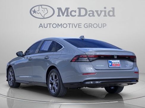 Certified 2026 Honda Accord EX-L image 4