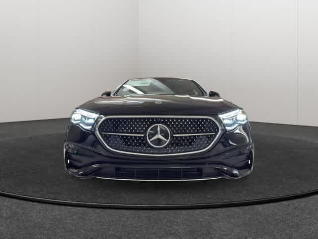 Used 2026 Mercedes-Benz E 450 4MATIC Sedan image 2