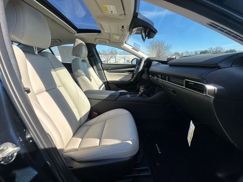 New 2026 MAZDA MAZDA3 2.5 S Preferred image 27