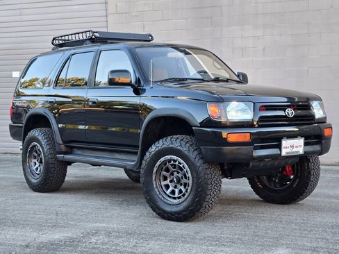 Used 1997 Toyota 4Runner SR5 AWD/4WD image 1