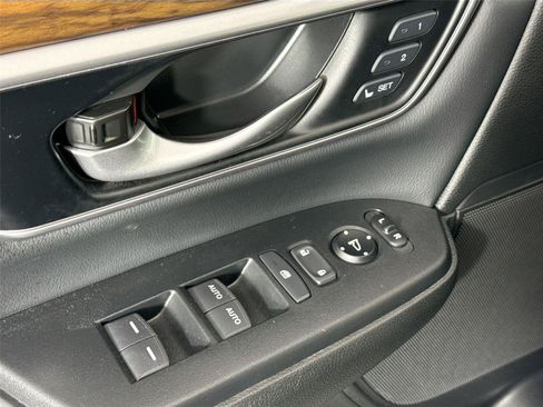 Used 2021 Honda CR-V Touring image 28