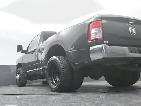 Used 2024 RAM 3500 Tradesman w/ Chrome Appearance Group AWD/4WD image 23
