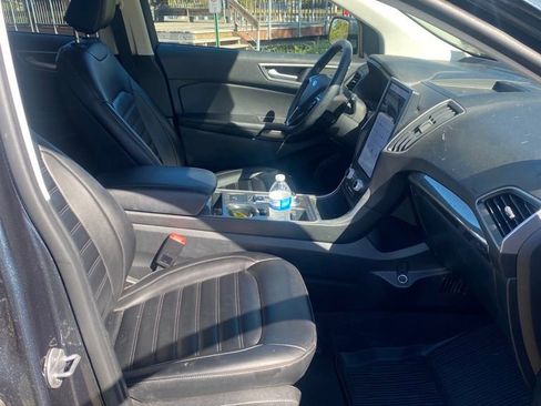 Used 2024 Ford Edge SEL w/ Convenience Package image 10