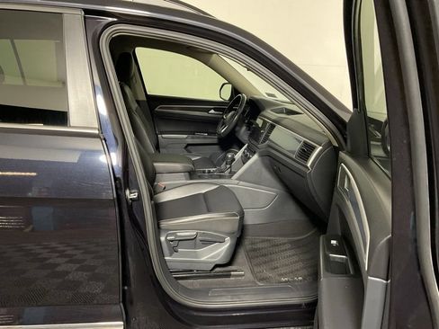 Used 2021 Volkswagen Atlas SE w/ Towing Package AWD/4WD image 35