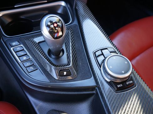 Used 2017 BMW M3 image 23